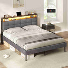 Lit double AOGLLATI 160 x 200 avec multiprise et éclairage LED réglable équipé d'un sommier métallique
