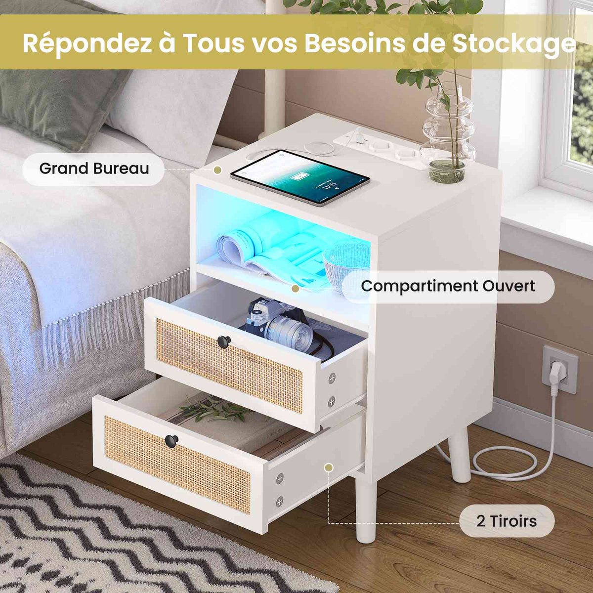Table de Chevet en Rotin avec Avec Lumières LED et Multiprise 2 Prises CA 2 Ports USB Tables d'appoint avec 2 Tiroirs et Compartiment